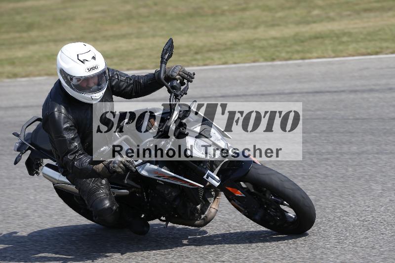 /49 26.08.2025 Cornu Master School ADR/gruen-vert/15